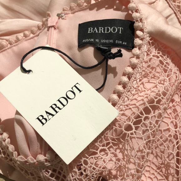 NWT BARDOT Olivia Crochet Lace & Satin Minidress XL 12 - Picture 5 of 9
